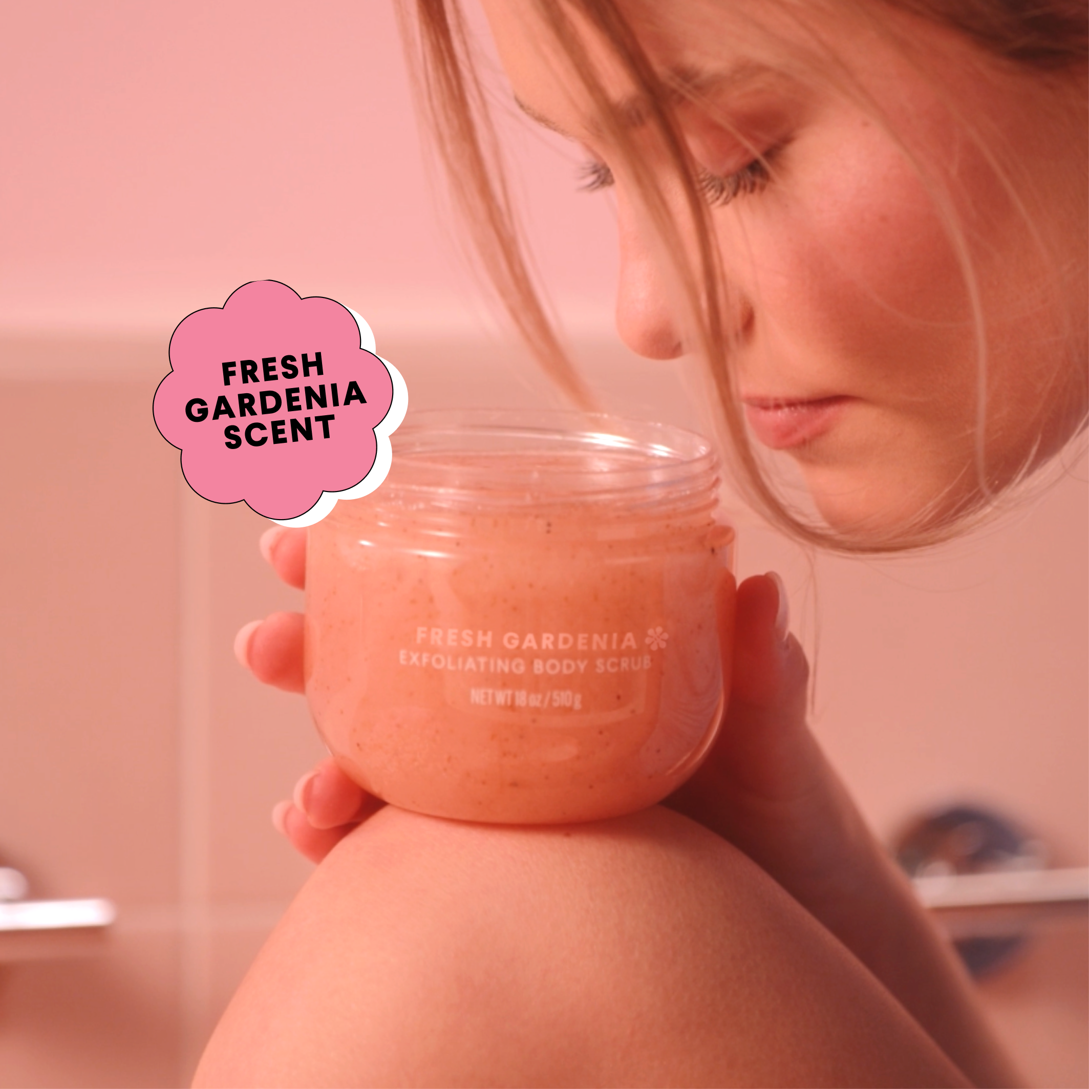 104387-US-UK_MONDAY_Exfoliating Body Scrub Fresh Gardenia_510ml_ECOM IMAGE 4